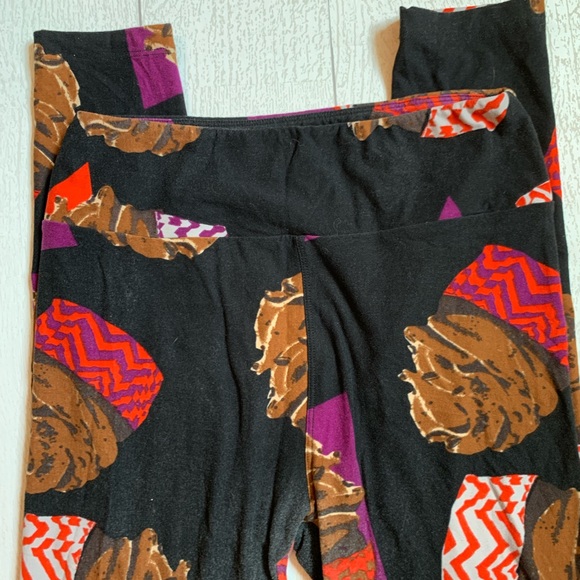 LulaRoe Chocolate Cupcake Leggings - One Size - Picture 4 of 5